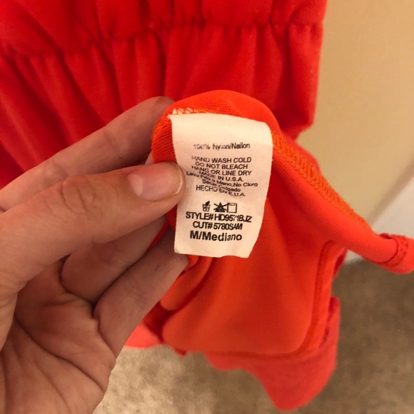 Orange lace dress - Picture 3 of 3